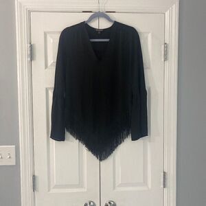 Express bell sleeves fringe bottom top